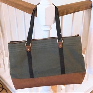 Abercrombie Weekend Travel Bag